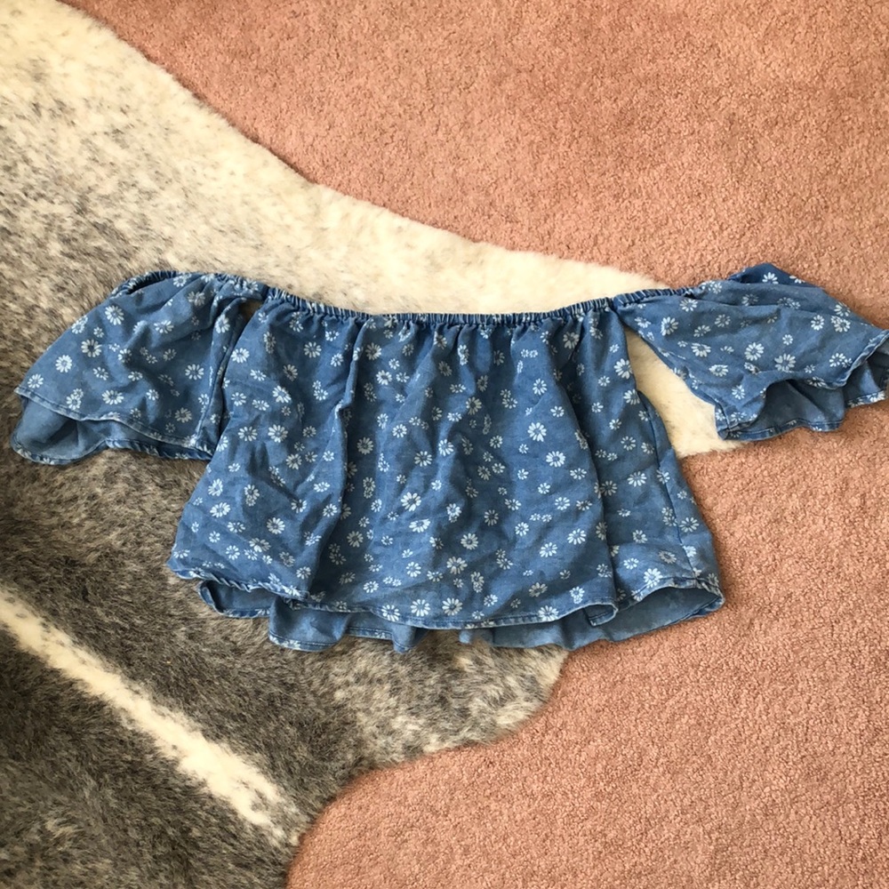 Lulus top small off the shoulder